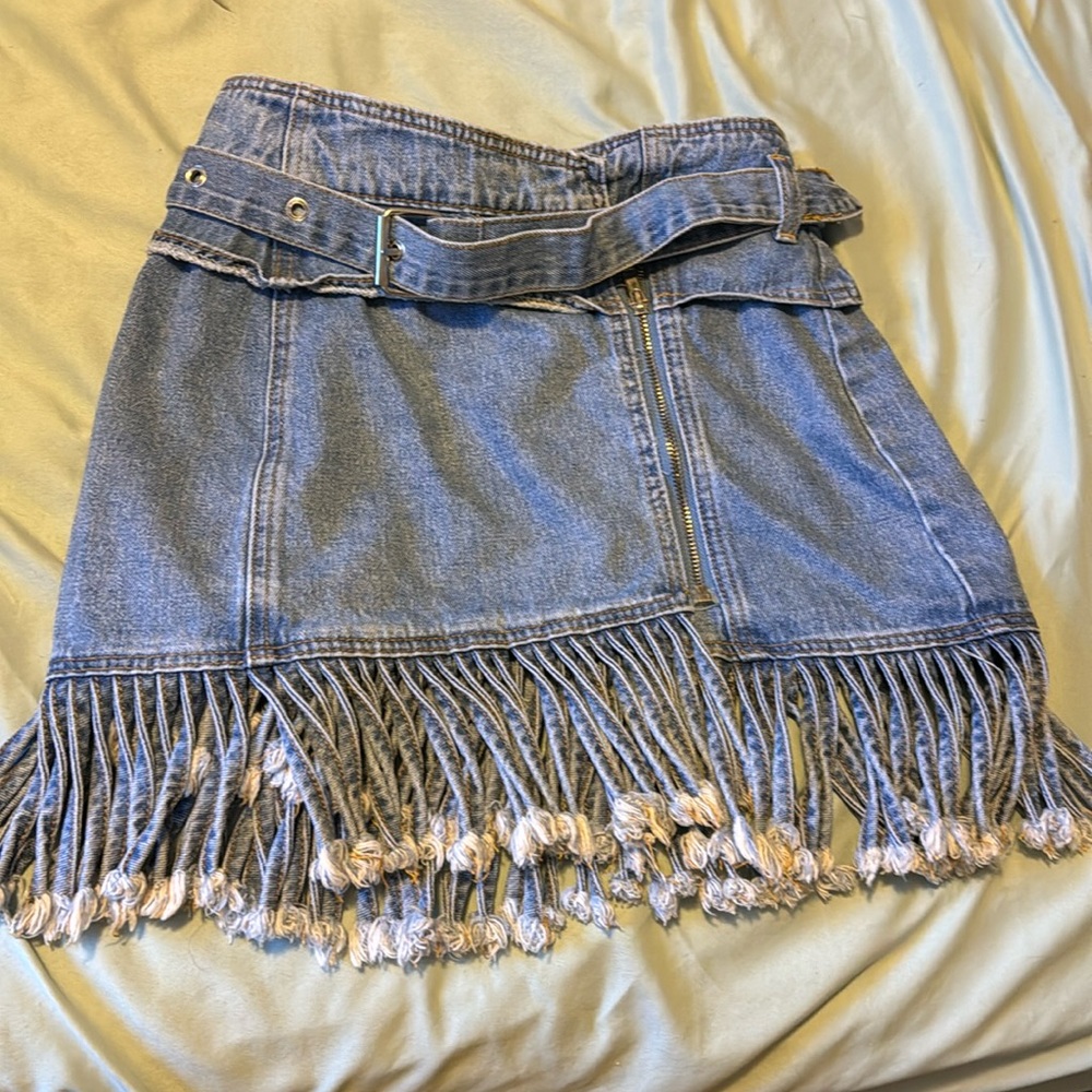 Adorable Jean skirt!